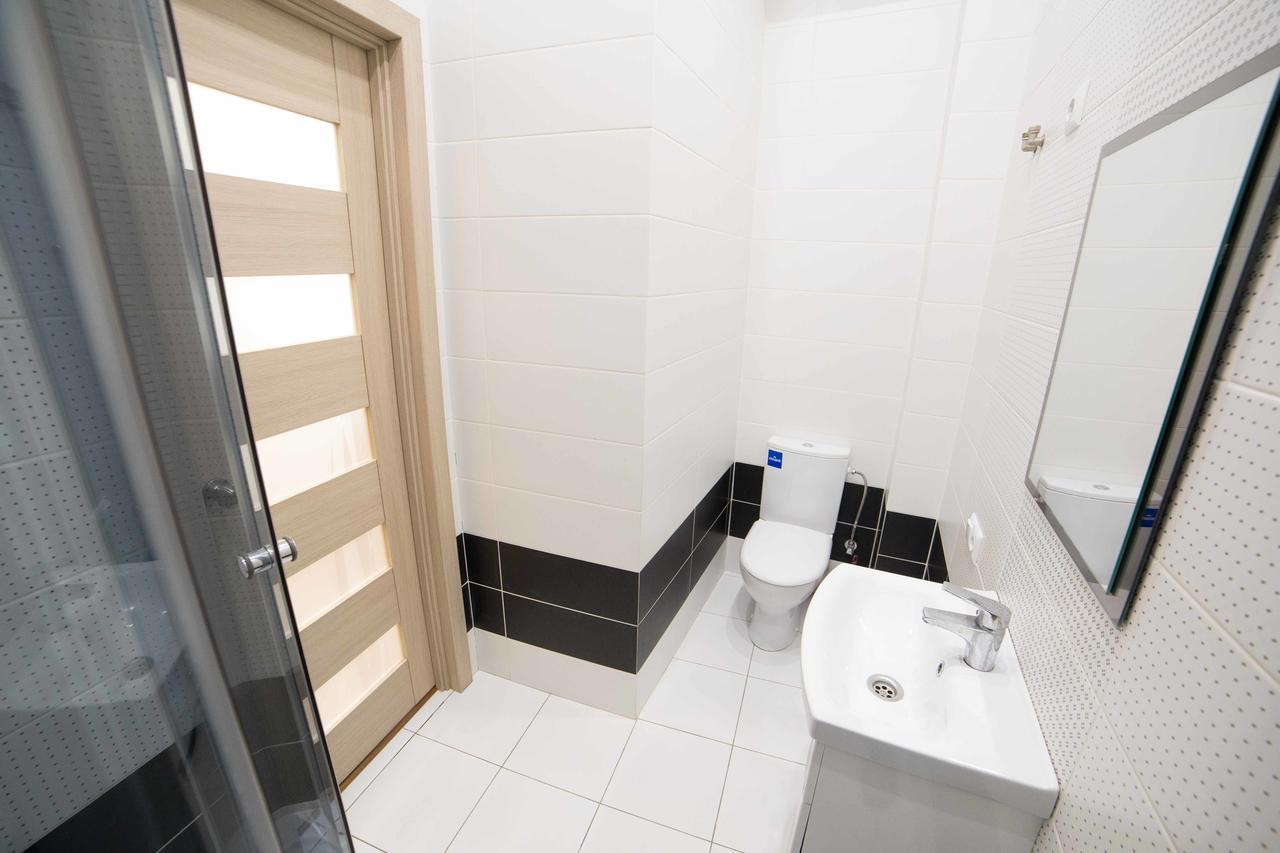 Chornovola 11 Apartment Lviv Centre Ngoại thất bức ảnh